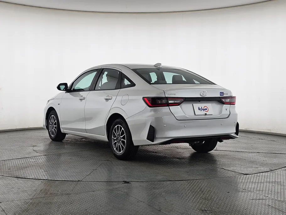 تويوتا يارس Y 2023 