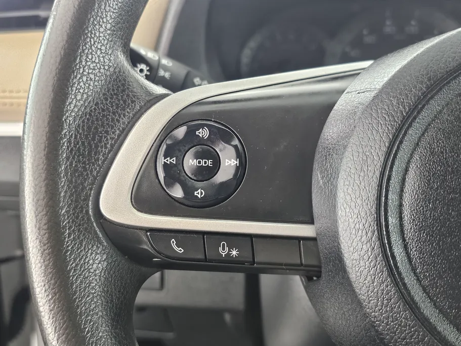 تويوتا يارس Y 2023 