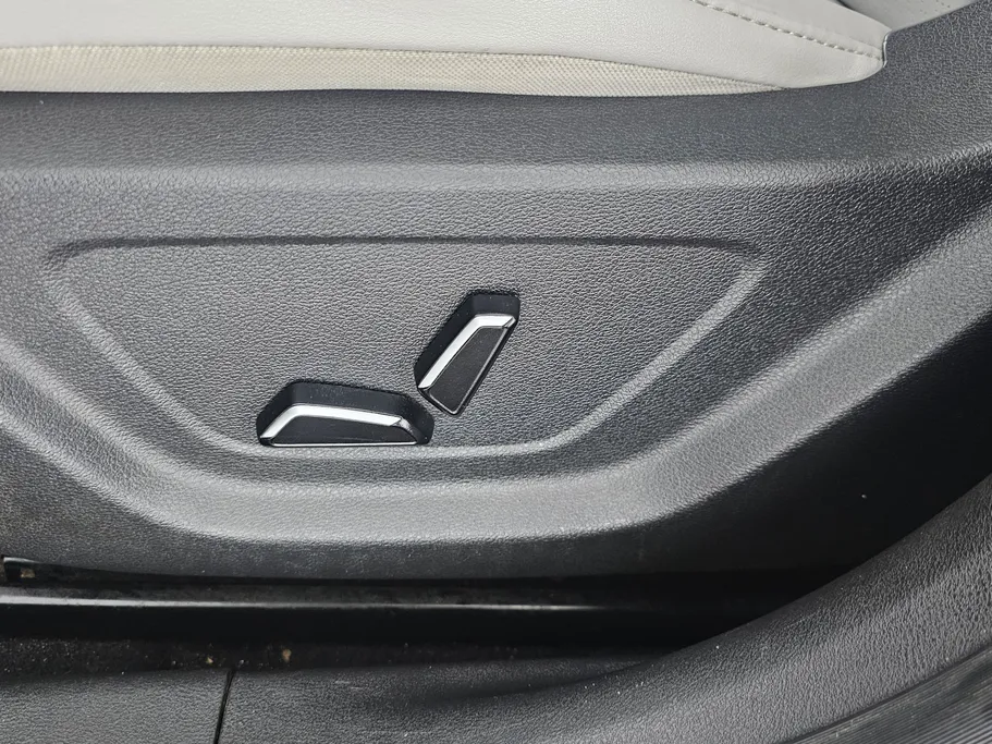 2023 Geely Emgrand GF 