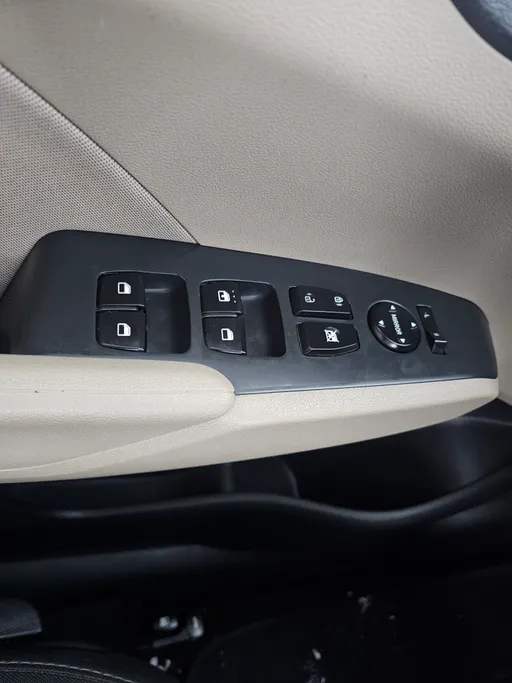 2023 هيونداي Accent سمارت 