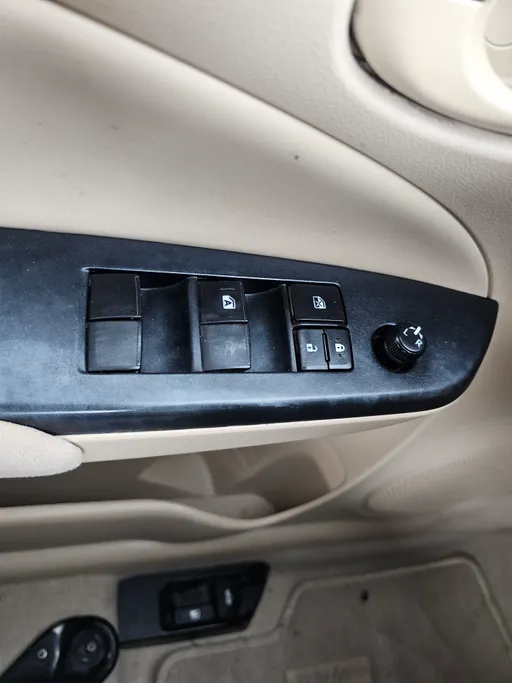 تويوتا يارس Y 2019 