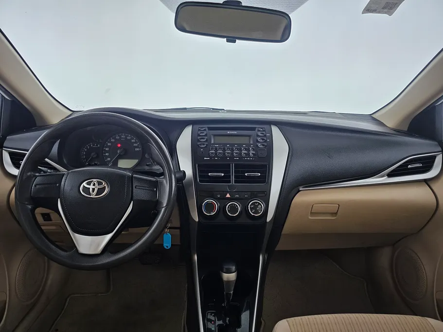 تويوتا يارس Y 2019 