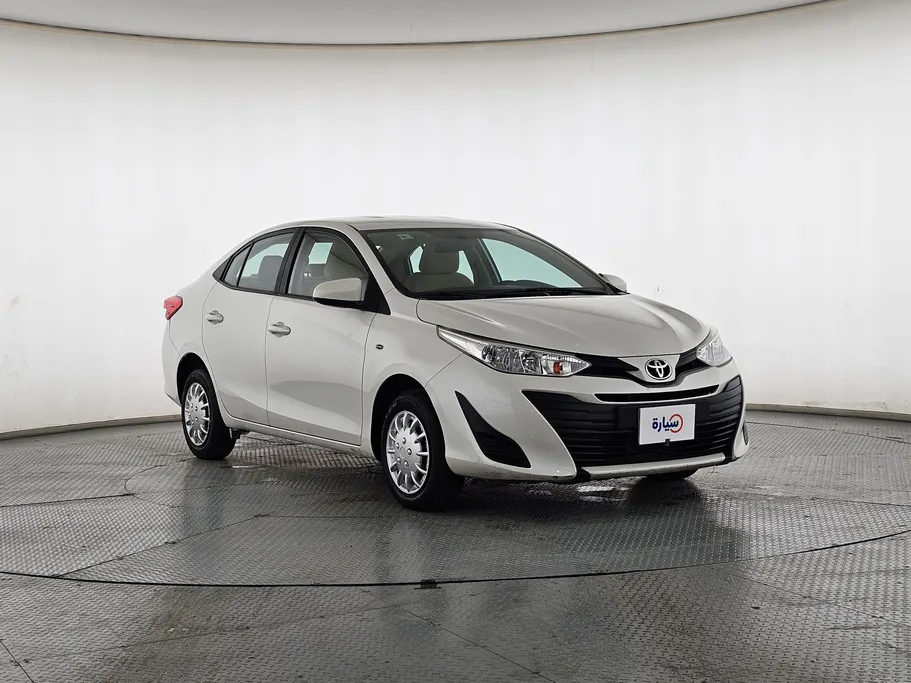 تويوتا يارس Y 2019 