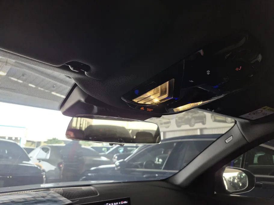 بي ام دبليو الفئة الخامسة 520i 2026 