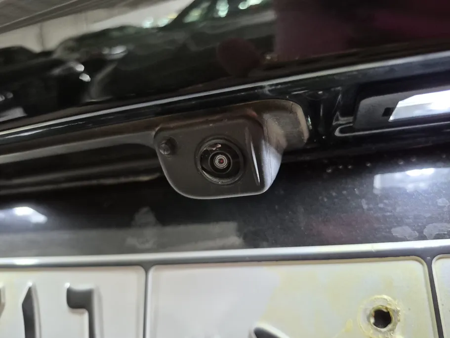 بي ام دبليو الفئة الخامسة 520i 2026 