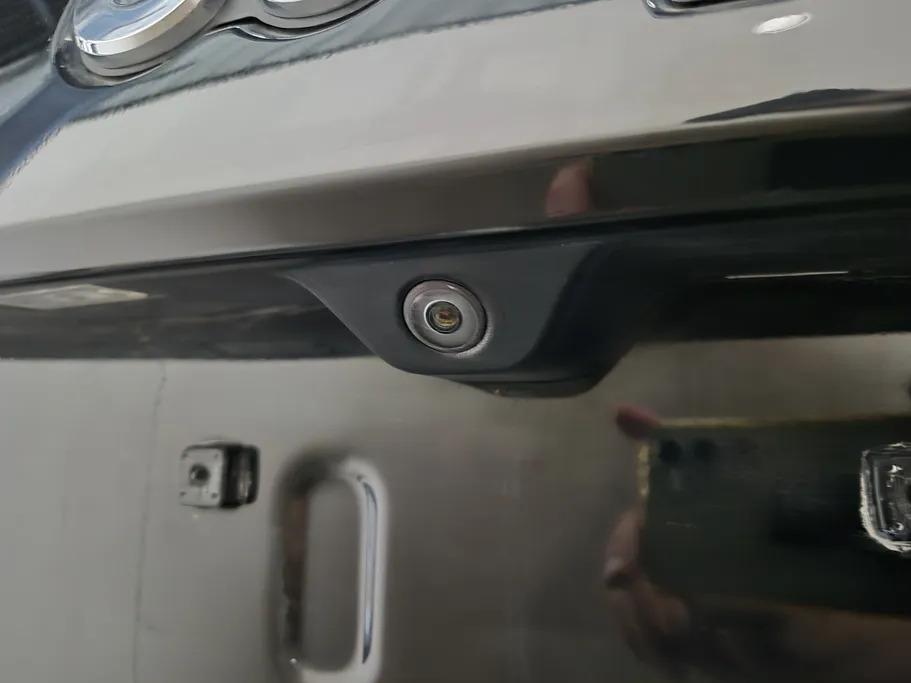 جيب جراند شيروكي ليمتد 2021 