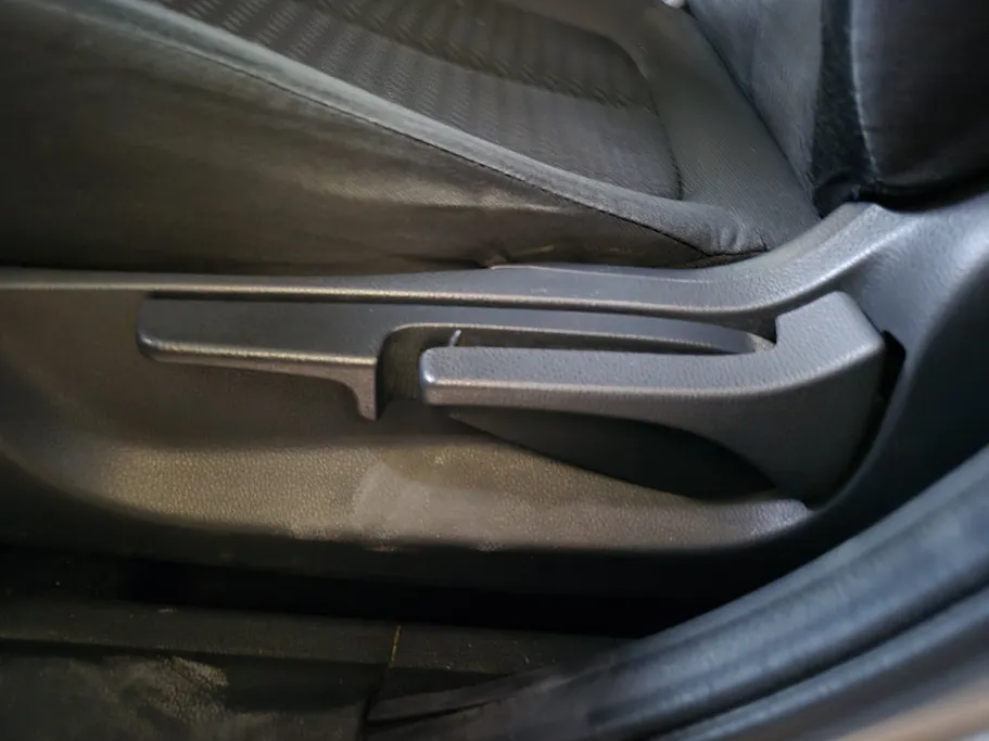 2020 Mitsubishi Eclipse جي إل إكس - إم إل 