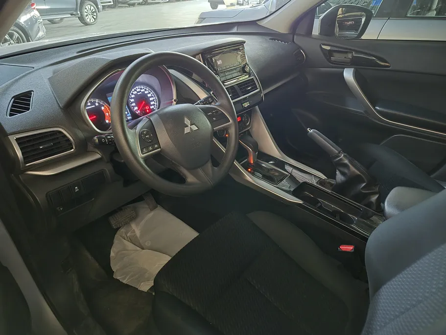 2020 Mitsubishi Eclipse جي إل إكس - إم إل 