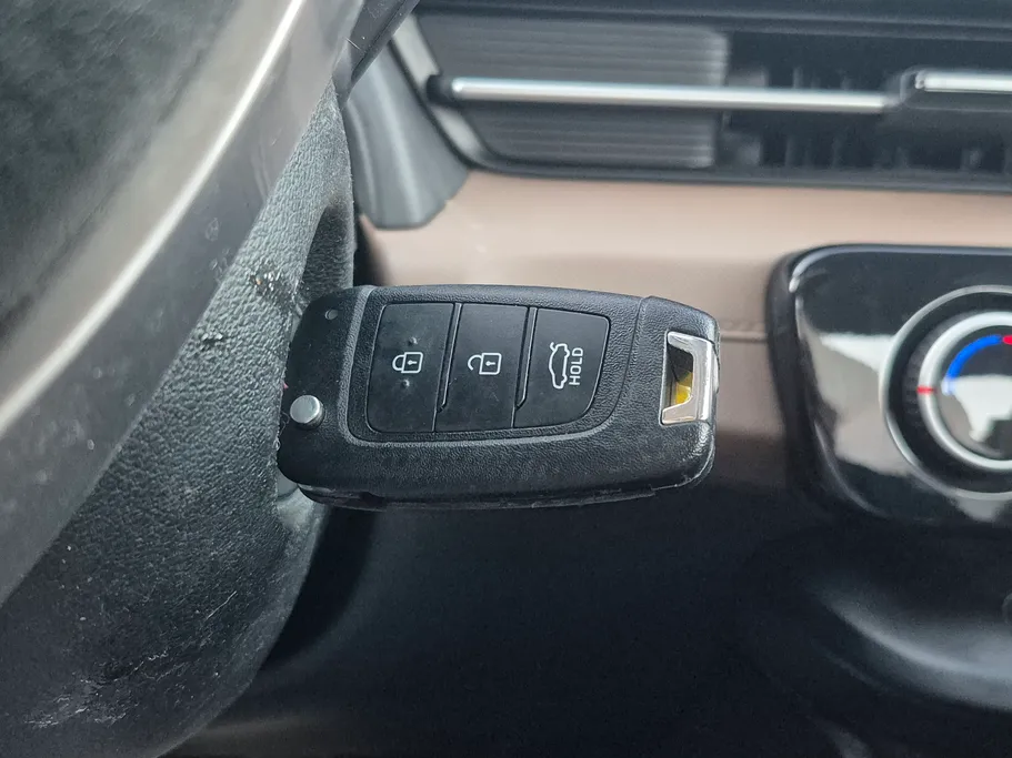 2024 Hyundai Accent Smart 