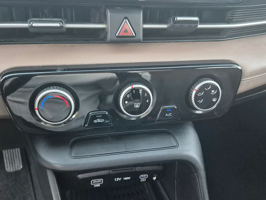 2024 Hyundai Accent Smart 