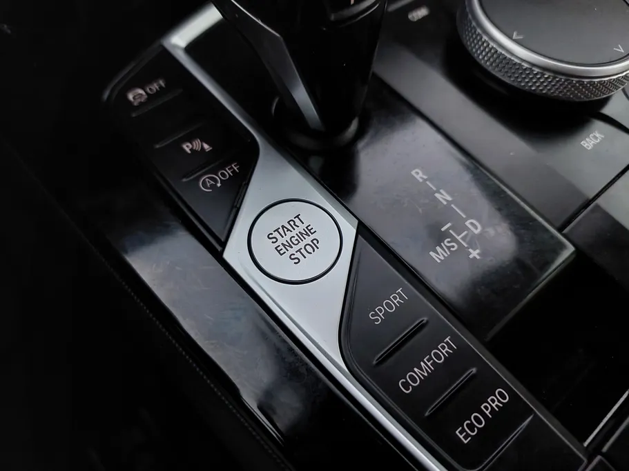 بي ام دبليو الفئة الثانية 218i 2021 