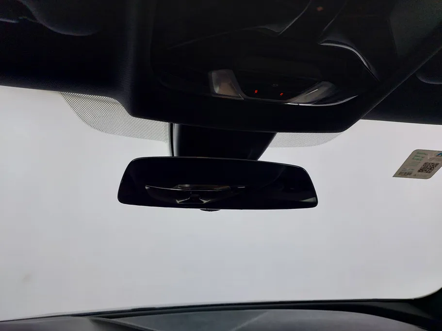 بي ام دبليو الفئة الثانية 218i 2021 