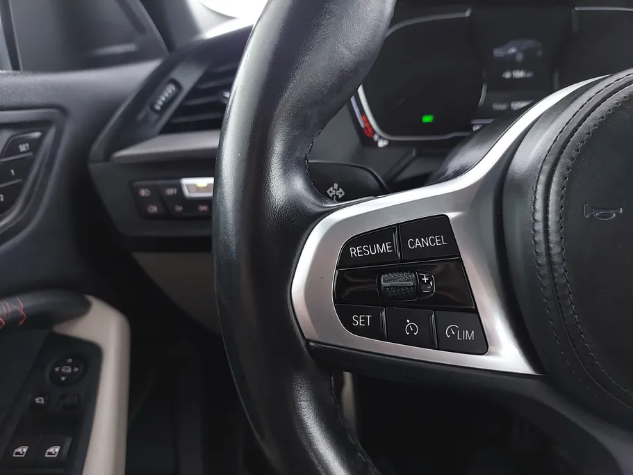 بي ام دبليو الفئة الثانية 218i 2021 