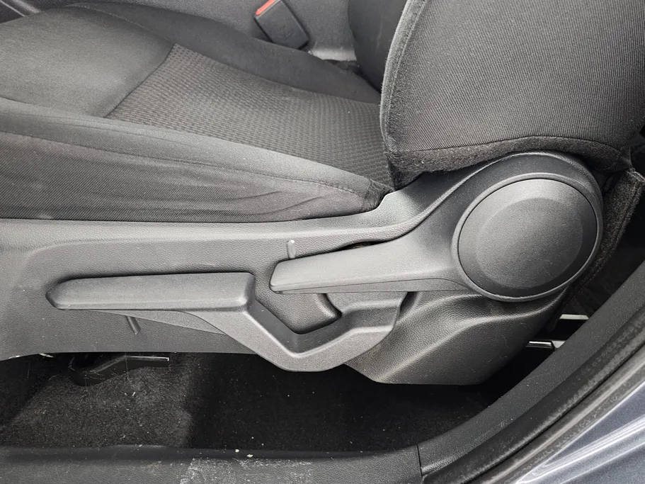 2023 تويوتا Yaris  Y 