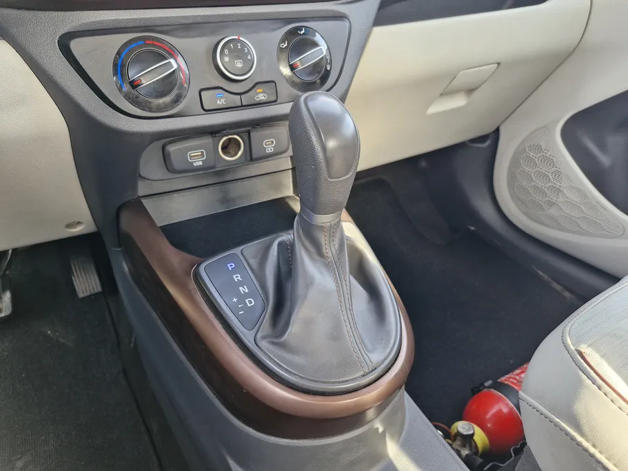 هيونداي Grand i10 فلييت 2024 