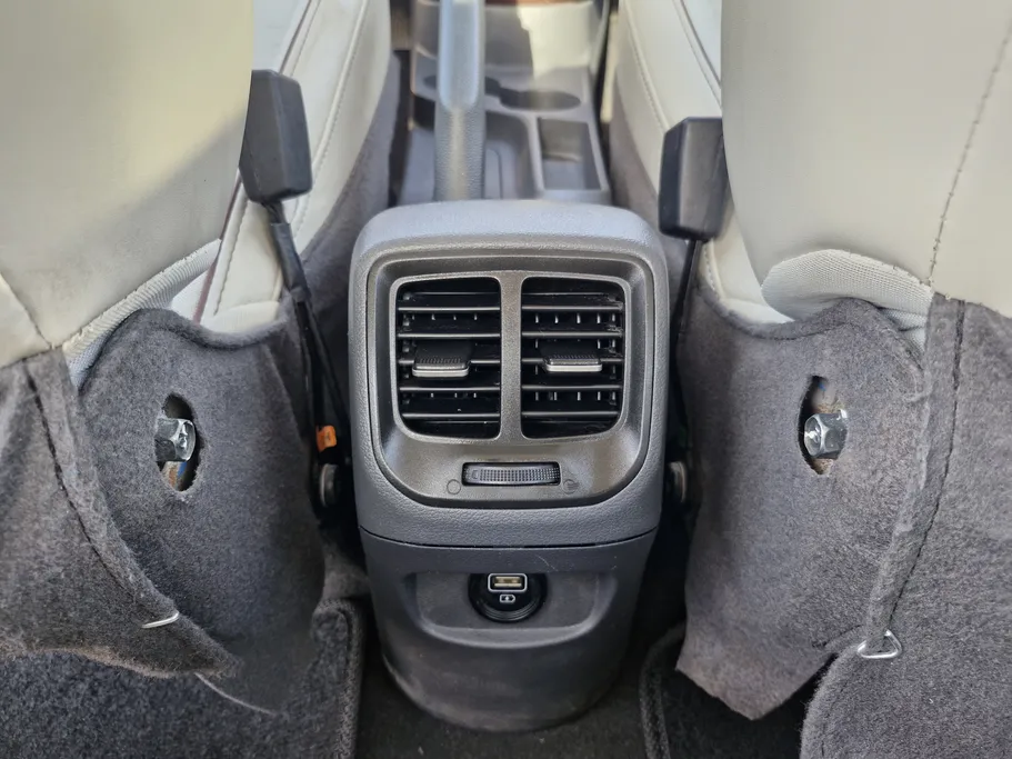 هيونداي Grand i10 فلييت 2024 