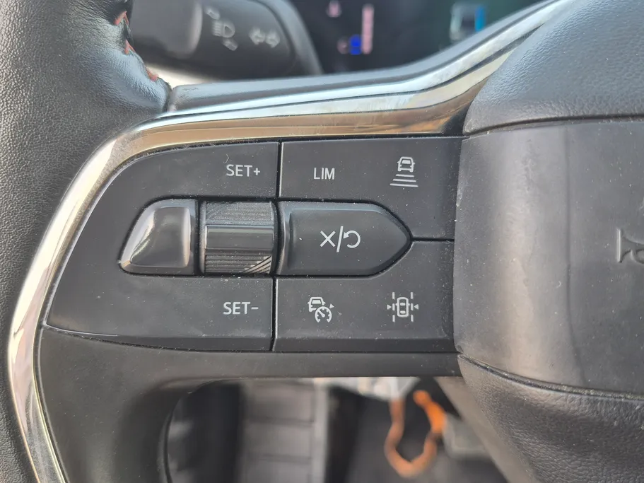 2023 Ford Taurus Titanium 