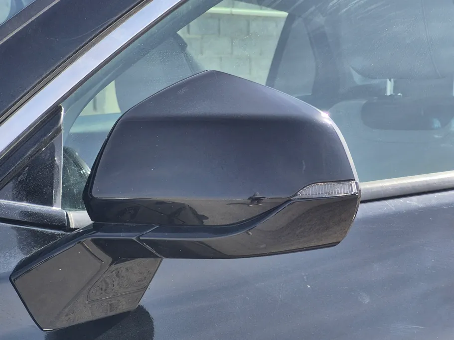 2023 Ford Taurus Titanium 