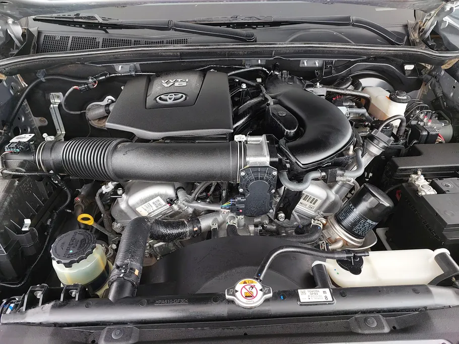 تويوتا فورتشنر VX1 2023 