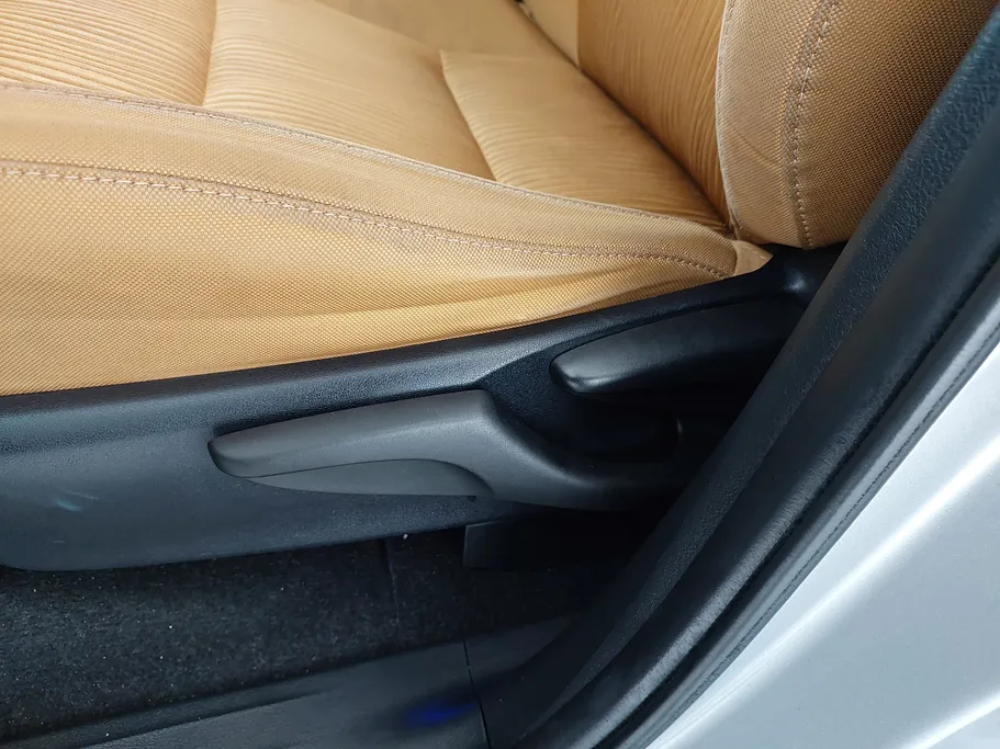 تويوتا فورتشنر VX1 2023 