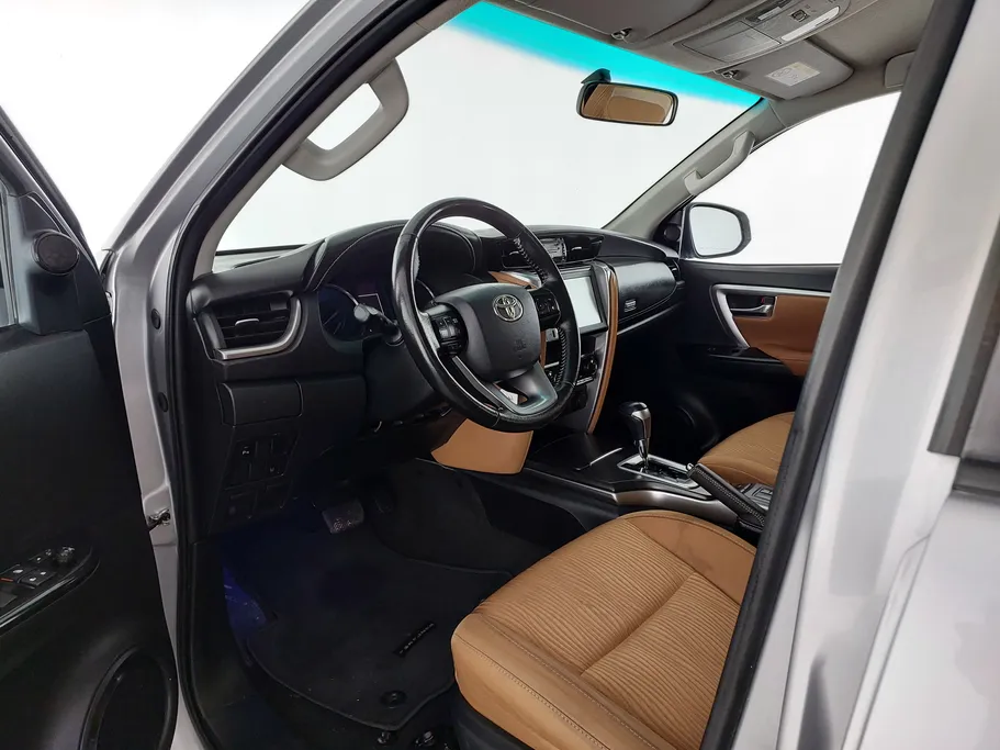 تويوتا فورتشنر VX1 2023 