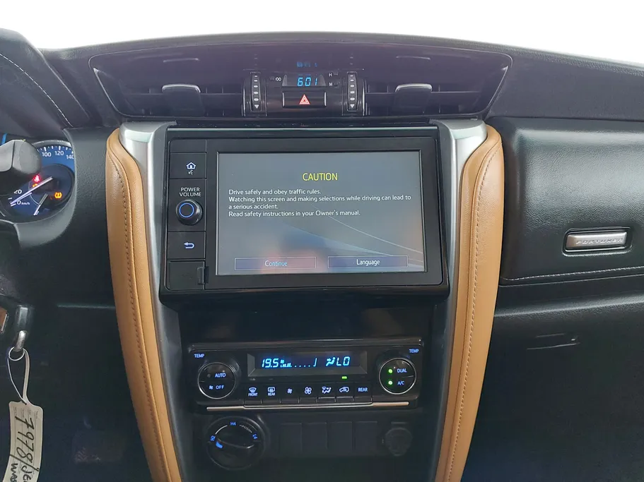 تويوتا فورتشنر VX1 2023 