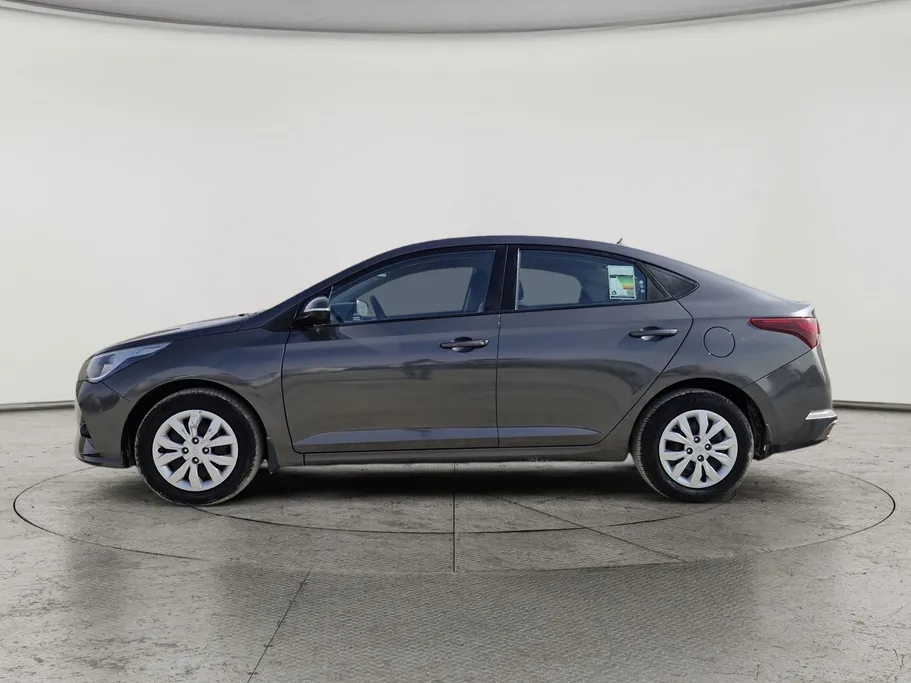 هيونداي اكسنت سمارت 2023 