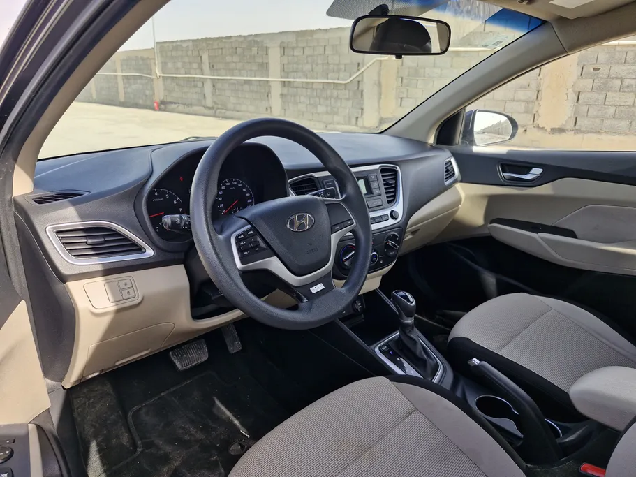 هيونداي اكسنت سمارت 2023 