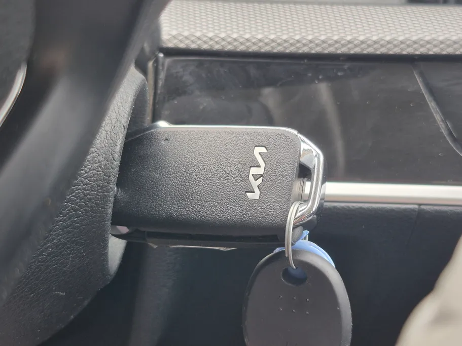 2023 Kia Sportage GL 