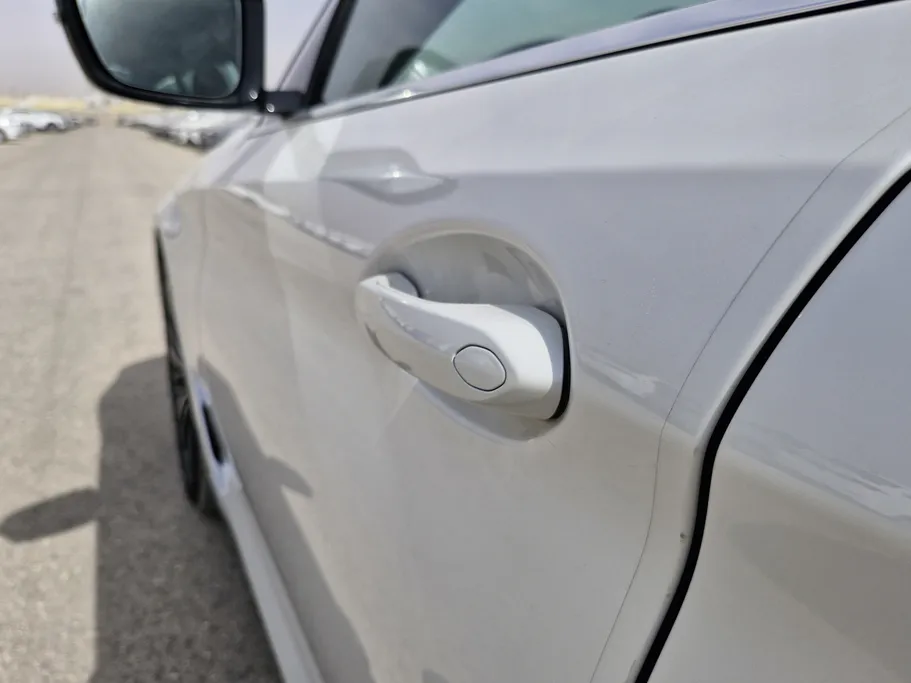 2023 BMW 5 Series 520i 