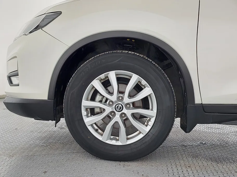 2022 نيسان Xtrail S 5 Seats 