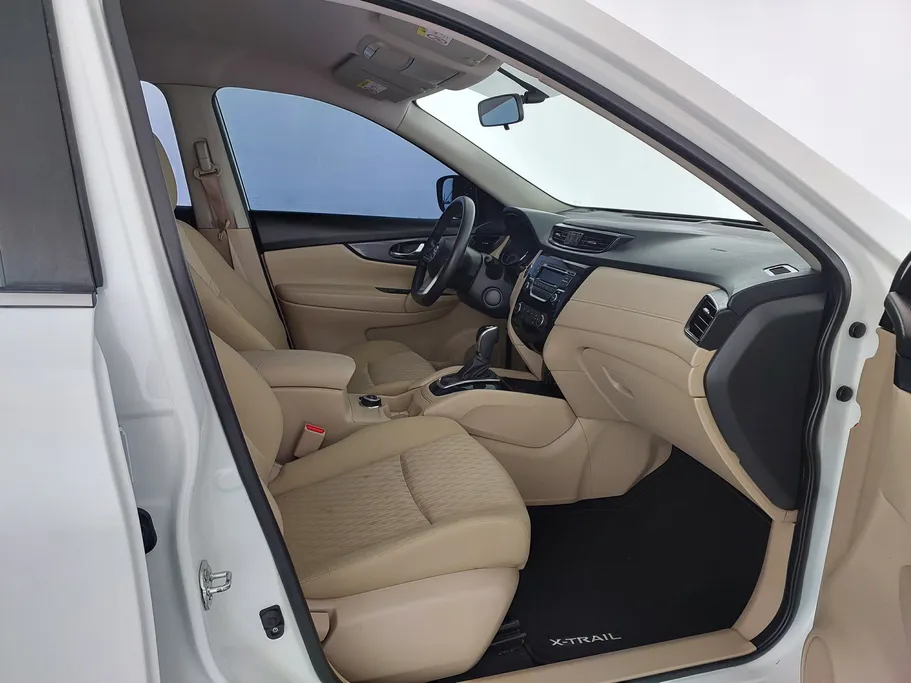 2022 نيسان Xtrail S 5 Seats 