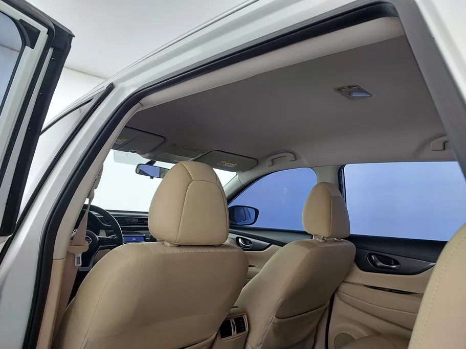 2022 نيسان Xtrail S 5 Seats 