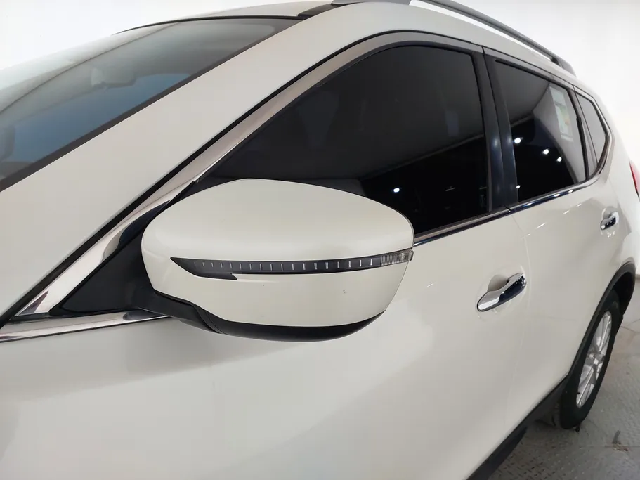 2022 نيسان Xtrail S 5 Seats 