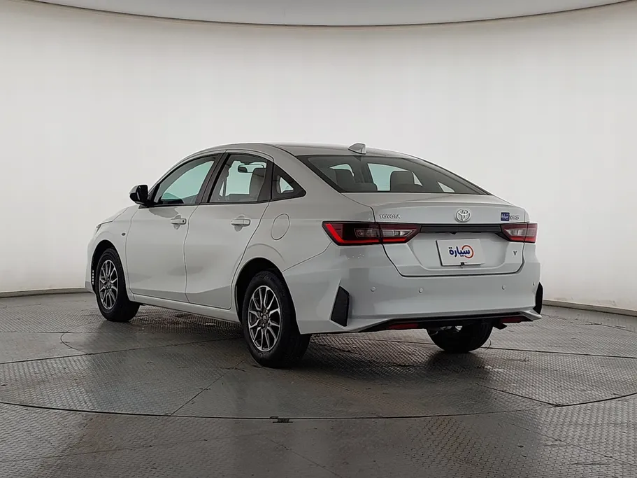 تويوتا يارس Y 2024 