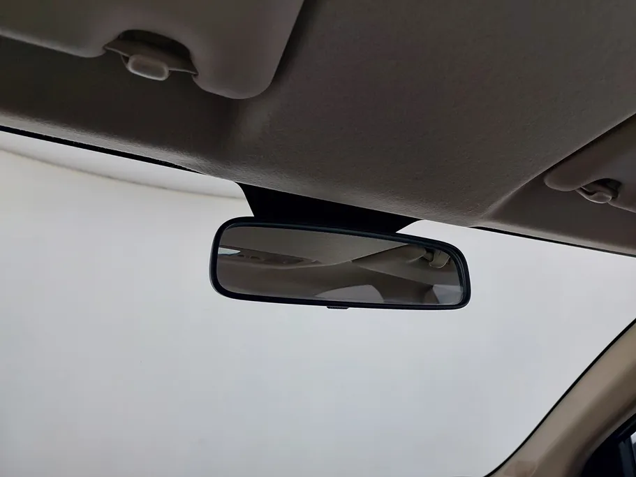 تويوتا يارس Y 2024 