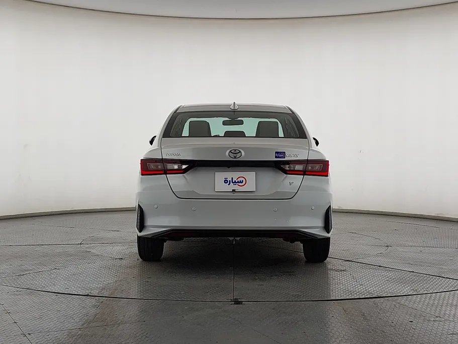 تويوتا يارس Y 2024 