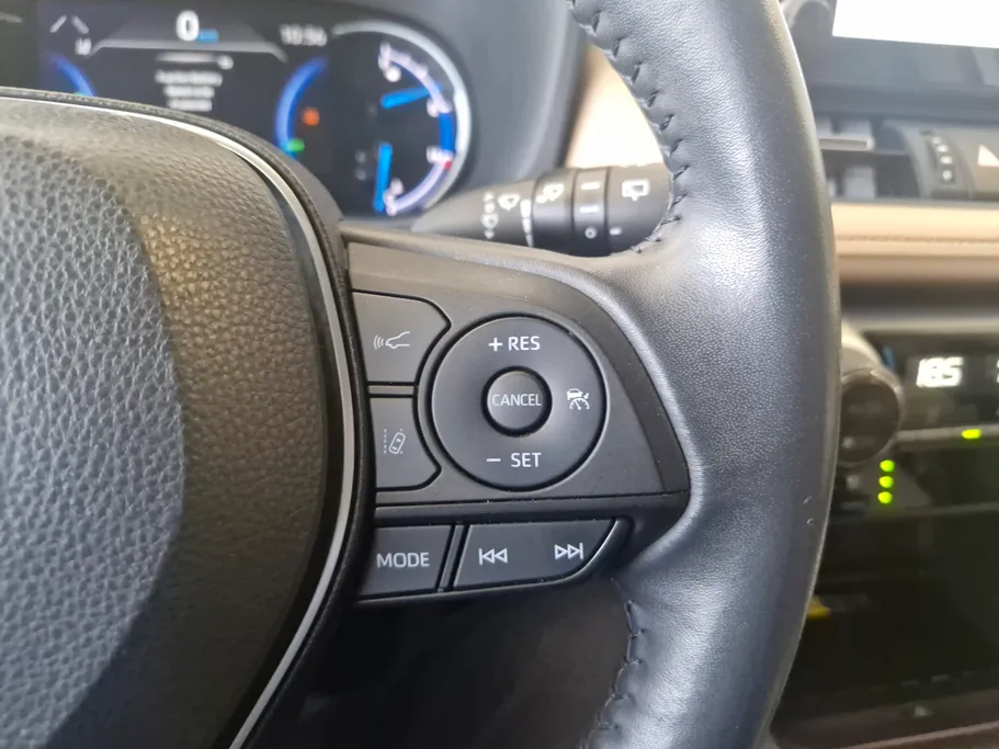 2022 Toyota RAV4 Limited HEV 
