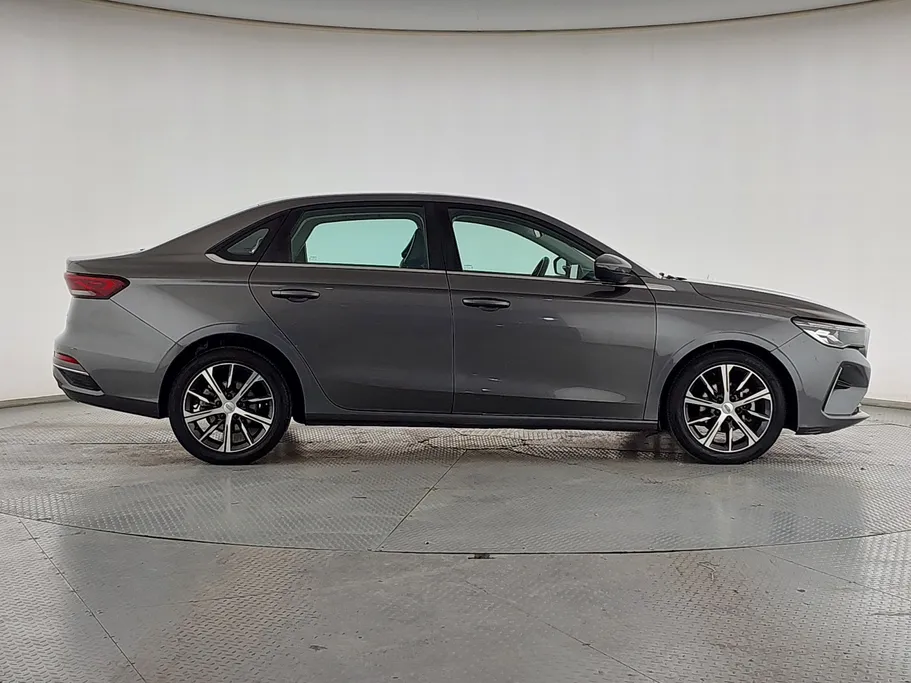 2023 Geely Emgrand GF 