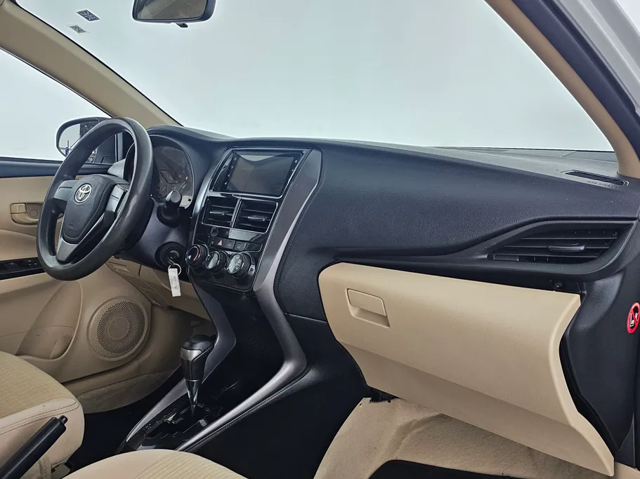 2022 تويوتا Yaris  Y 