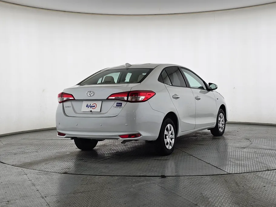 2022 تويوتا Yaris  Y 