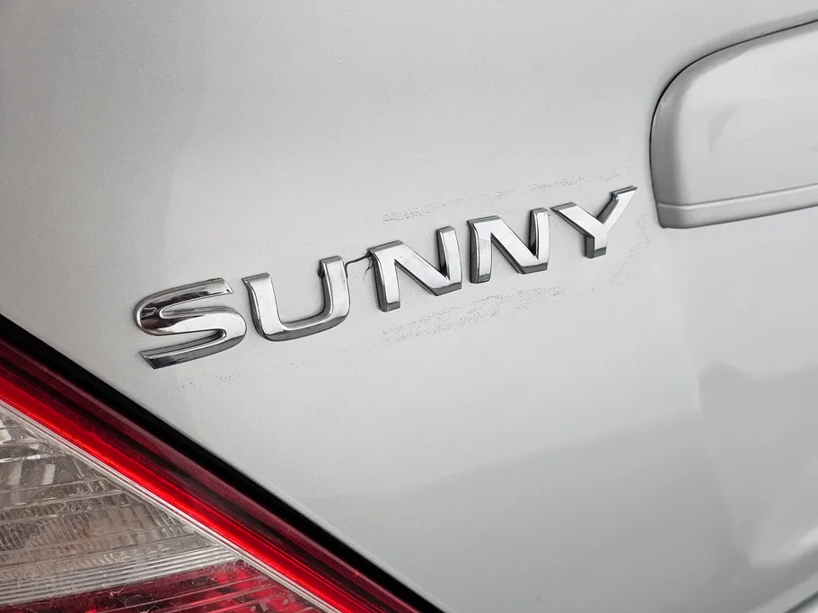 2023 Nissan Sunny SV Comfort 