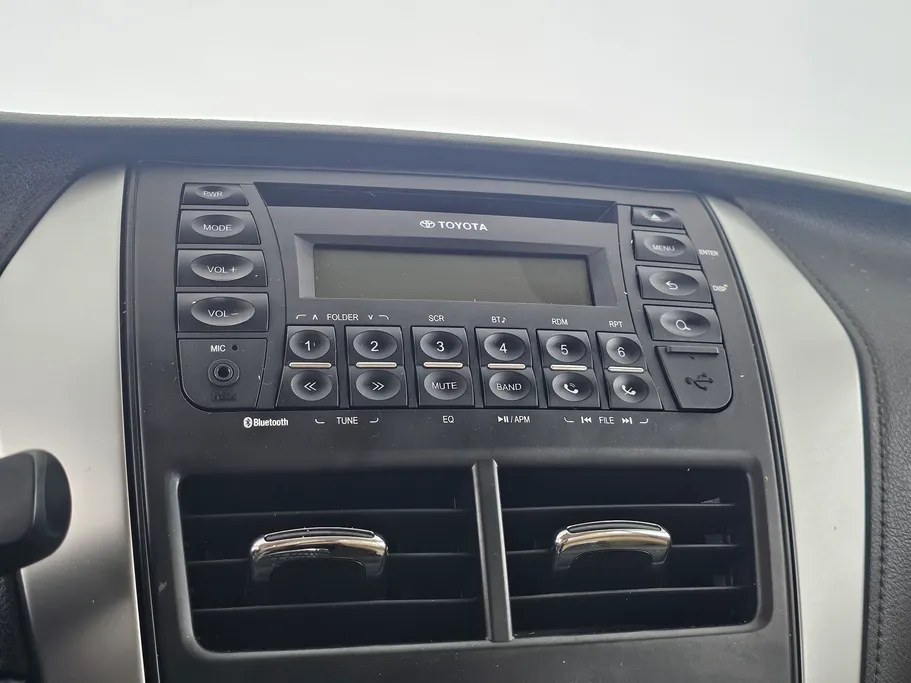 2019 Toyota Yaris  Y 