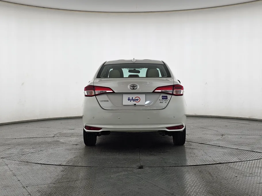 2019 Toyota Yaris  Y 