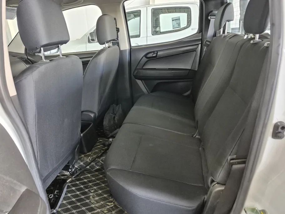 ايسوزو دي ماكس Double Cab 2023 