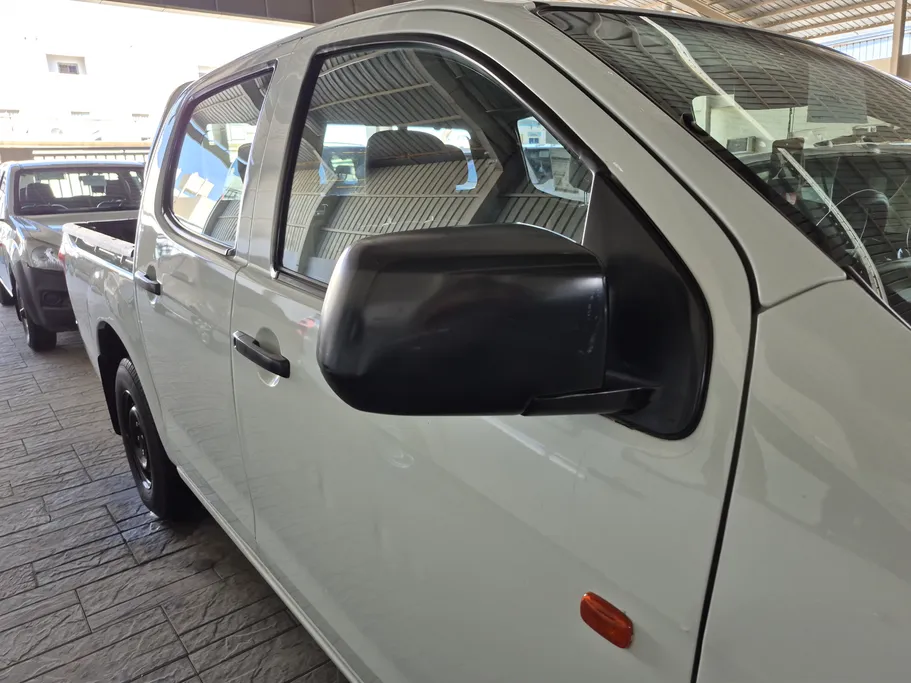 ايسوزو دي ماكس Double Cab 2023 