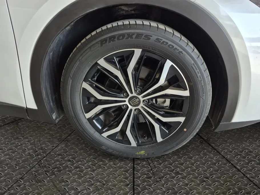 2023 Toyota Crown Premium 