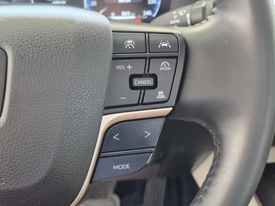 2023 Toyota Crown Premium 