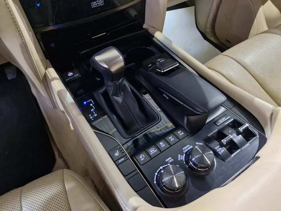 2021 Lexus LX 570 S Sport 