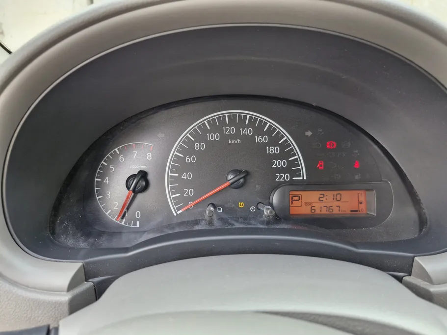 2022 Nissan Sunny SV 